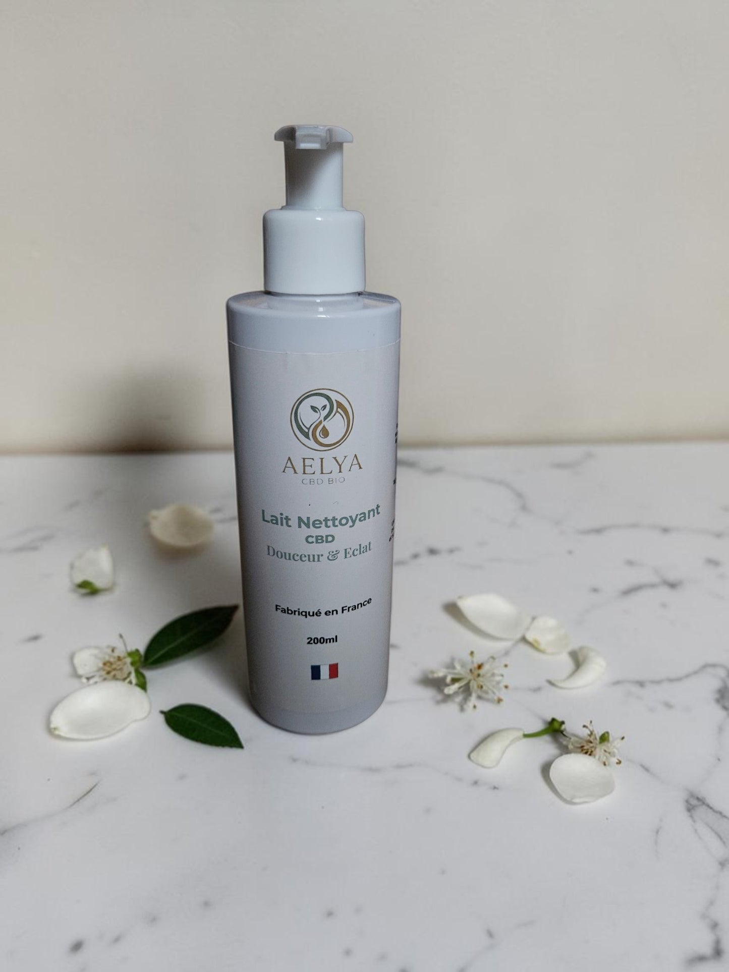 Lait nettoyant visage au CBD – AELYA